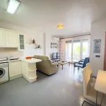 Appartement Beachfront Primera Linea 2-02 *