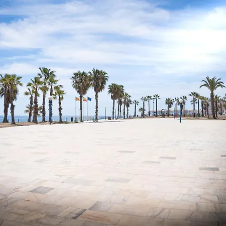 Daire Beachfront Primera Linea 2-02 *